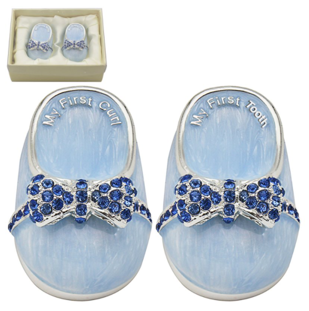 This Baby's First Curl & Tooth Keepsakes - Blue Shoes - Great Gift is a priced at £ 14.99 from Made To Be Treasured range. Produced by Lesser and Pavey for excellent quality